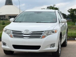 FOREIGN USED 🇺🇸 2012 TOYOTA VENZA LE WITH V4 ENGINE ⚙️ KEY ENTRY AND VERIFIED DUTY HEADED FOR 16.4 MILLION NAIRA ONLY