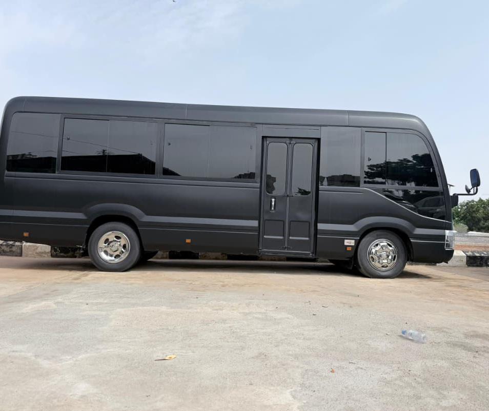 
								Brand New 2025 Coaster Bus VVIP BULLETPROOF. PRIVATE JET SITTING ARRANGEMENTS. Diesel Engine. 850m  📍Pkrice 750m Abuja deal full									