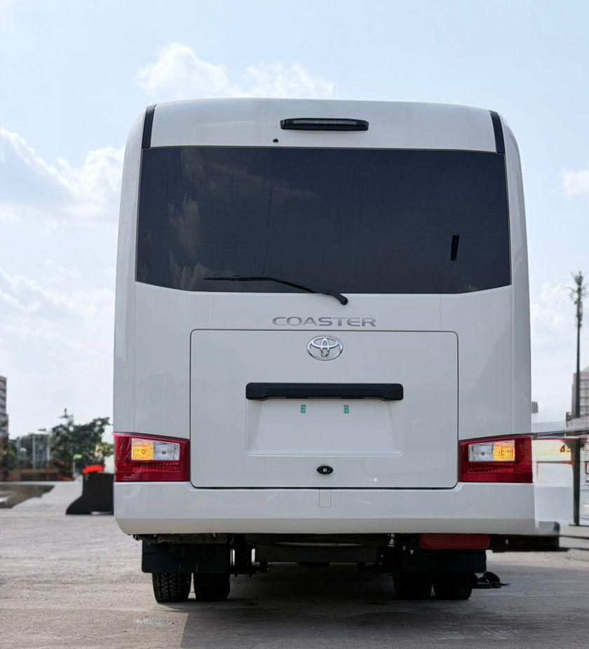 
								2025 Coaster buse BULLETPROOF VIP sitting arrangements PETROL ENGINE 📍Pkrice N630M  Abuja deal full									