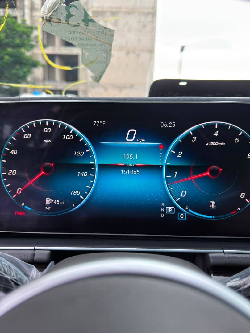 
								Good Deal‼️ Foreign Used Mercedes Benz GLE350 Year: 2020 Custom Duty: Paid Price: N73M ONLY Location: Abuja full									