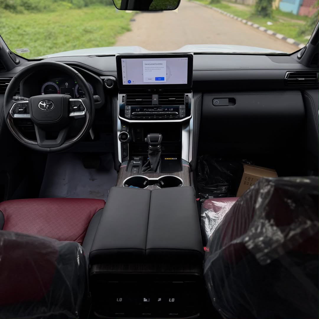 
								GOOD DEAL‼️✅  BRAND NEW TOYOTA LANDCRUSIER 2025 VXR TWIN TURBO  PRICE: 163M   ORIGINAL DUTY 📃  ABUJA DEAL 📍  NATIONWIDE DELIVERY 🚚 full									