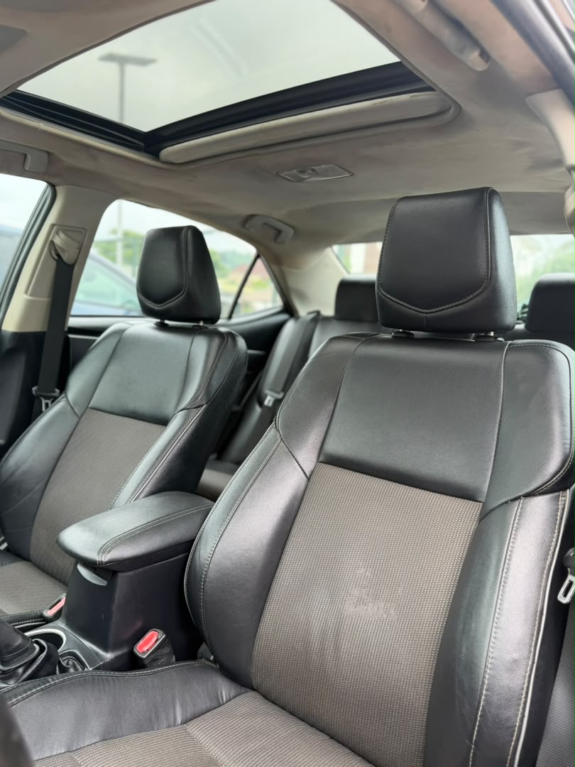 
								BELGIUM GRADE 2016 TOYOTA COROLLA SPORT IN PRISTINE CONDITION  PRICE: 10.5M NET full									