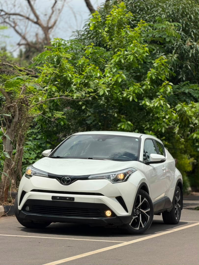 
								SUPER DISTRESS SALES FOREIGN USED 2018 TOYOTA CH-R   ORIGINAL DUTY 📃  PRICE: 16M💰  ABUJA DEAL📍  NATIONWIDE DELIVERY full									