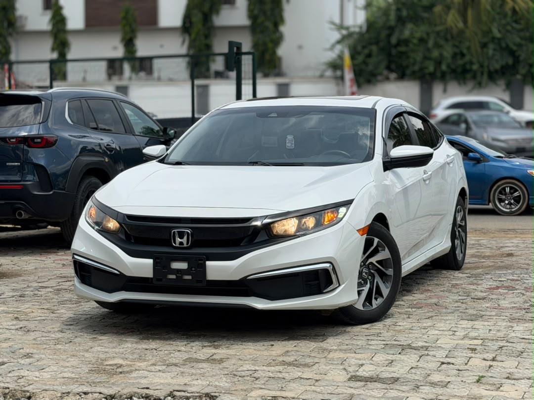 
								CLEAN FOREIGN USED 2020 HONDA CIVIC EXL IN PRISTINE CONDITION  PRICE: 17.5M NET full									