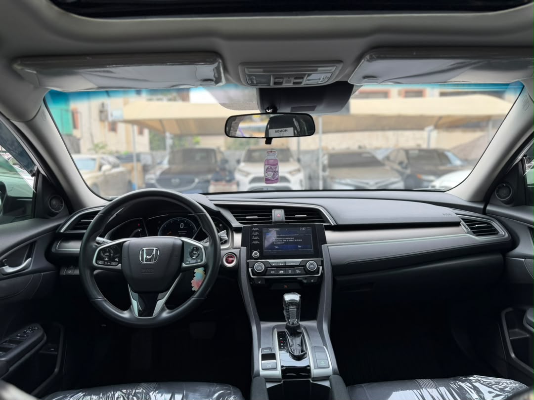 
								CLEAN FOREIGN USED 2020 HONDA CIVIC EXL IN PRISTINE CONDITION  PRICE: 17.5M NET full									