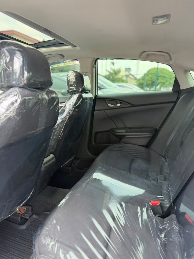 
								CLEAN FOREIGN USED 2020 HONDA CIVIC EXL IN PRISTINE CONDITION  PRICE: 17.5M NET full									