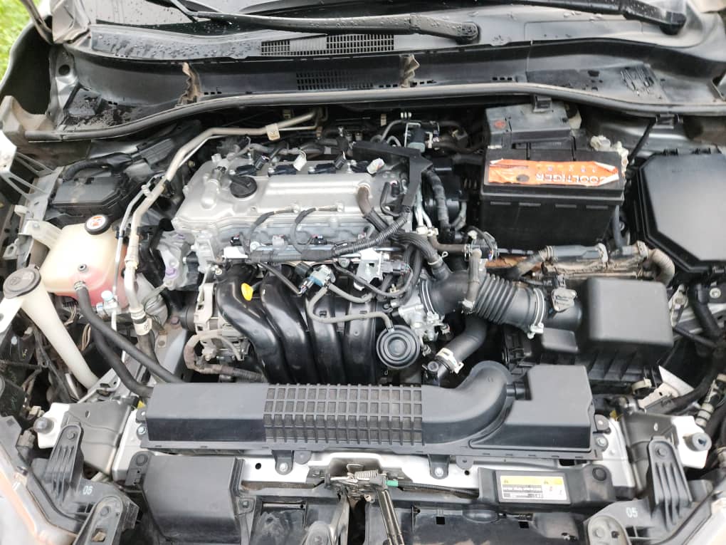 
								FOREIGN USED TOYOTA CROSS 2023 MODEL WITH FACTORY FITTED BACK VIEW CAMERA. 38M full									