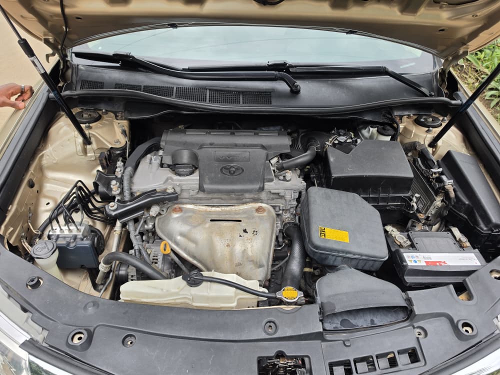 
								Lastest Arrival: Extremely clean foreign used 2013 Toyota Camry LE first body pan with recent 2026 Duty, going for just 12.8m 200k Sambo. Abujadeal full									