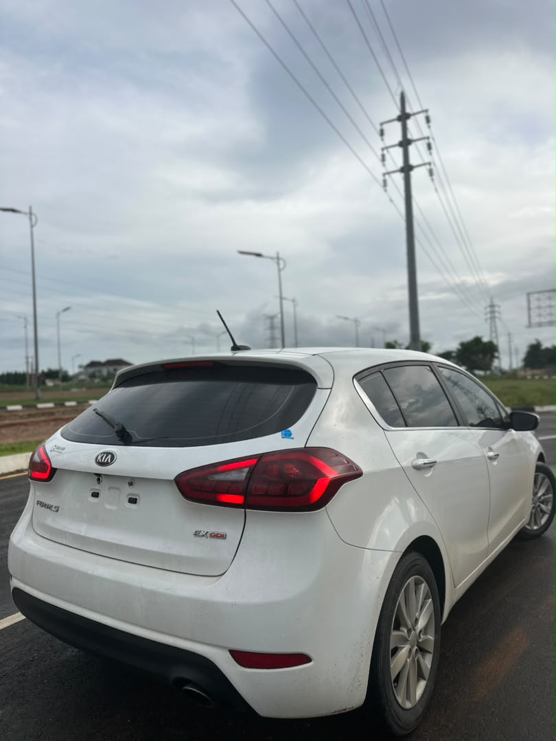 
								Giveaway Deal‼️‼️‼️ Grade A Foreign Used 2014/15 Kia Forte car is in pristine condition (Keyless) with 2026 Entry duty going for just 13.6m Net with me Lugbe Abuja📍 ZERO CHAIN DEAL full									