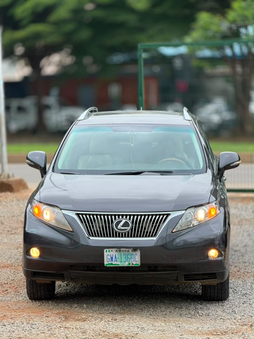 
								DEAL‼️ NEATLY USED 2010 MODEL RX 350  ORIGINAL DUTY  UNTAMPERED ENGINE AND GEAR 💰N13,500,000 ABUJA full									