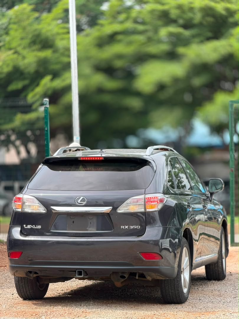 
								DEAL‼️ NEATLY USED 2010 MODEL RX 350  ORIGINAL DUTY  UNTAMPERED ENGINE AND GEAR 💰N13,500,000 ABUJA full									