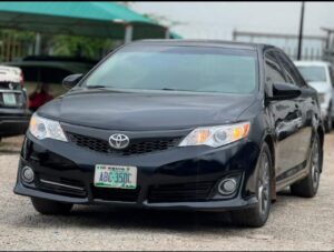 Distress sale 2013 Camry SE 7m owner last  come with my Sambo