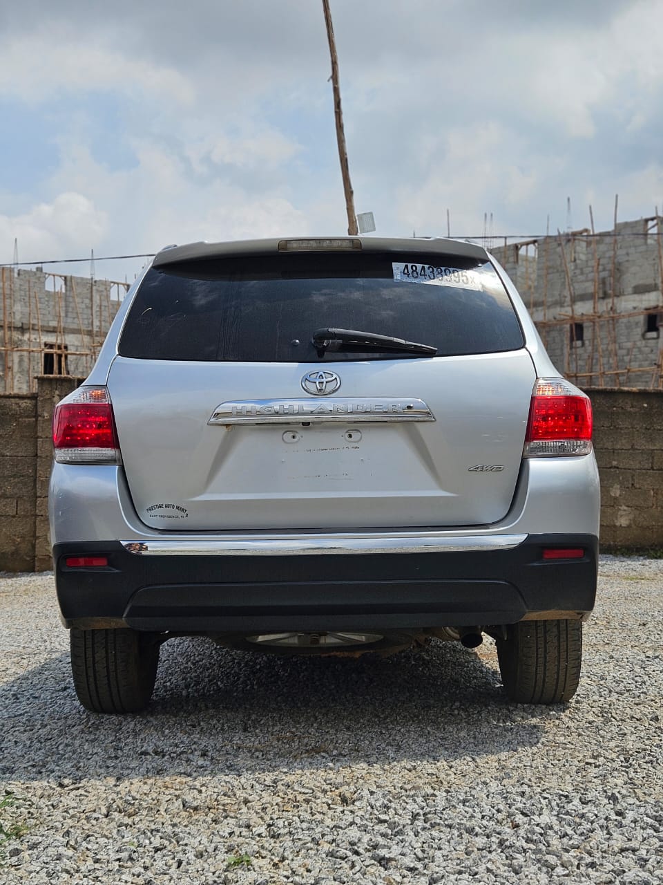 
								Distress Alert ⚠️  Foreign used Toyota Highlander 2012 with New and Untouched Components  Pano sunroof  Boot Power Tumb  👉16.8m buyer settle 400k Location Abacha road Nyanya Abuja deal full									