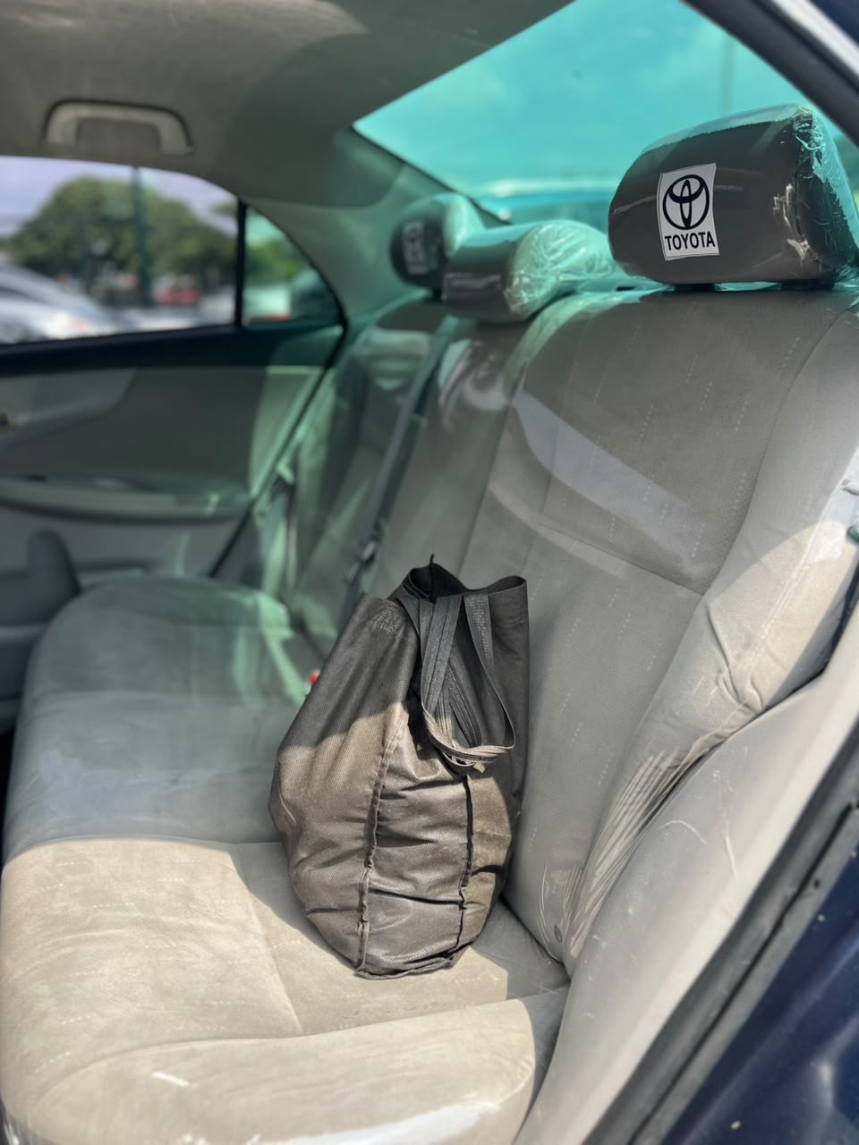 
								Direct Belgium 🇧🇪  2012 Toyota Corolla  Buy and drive, nothing to fix. 📍Abuja 💰11.5M full									