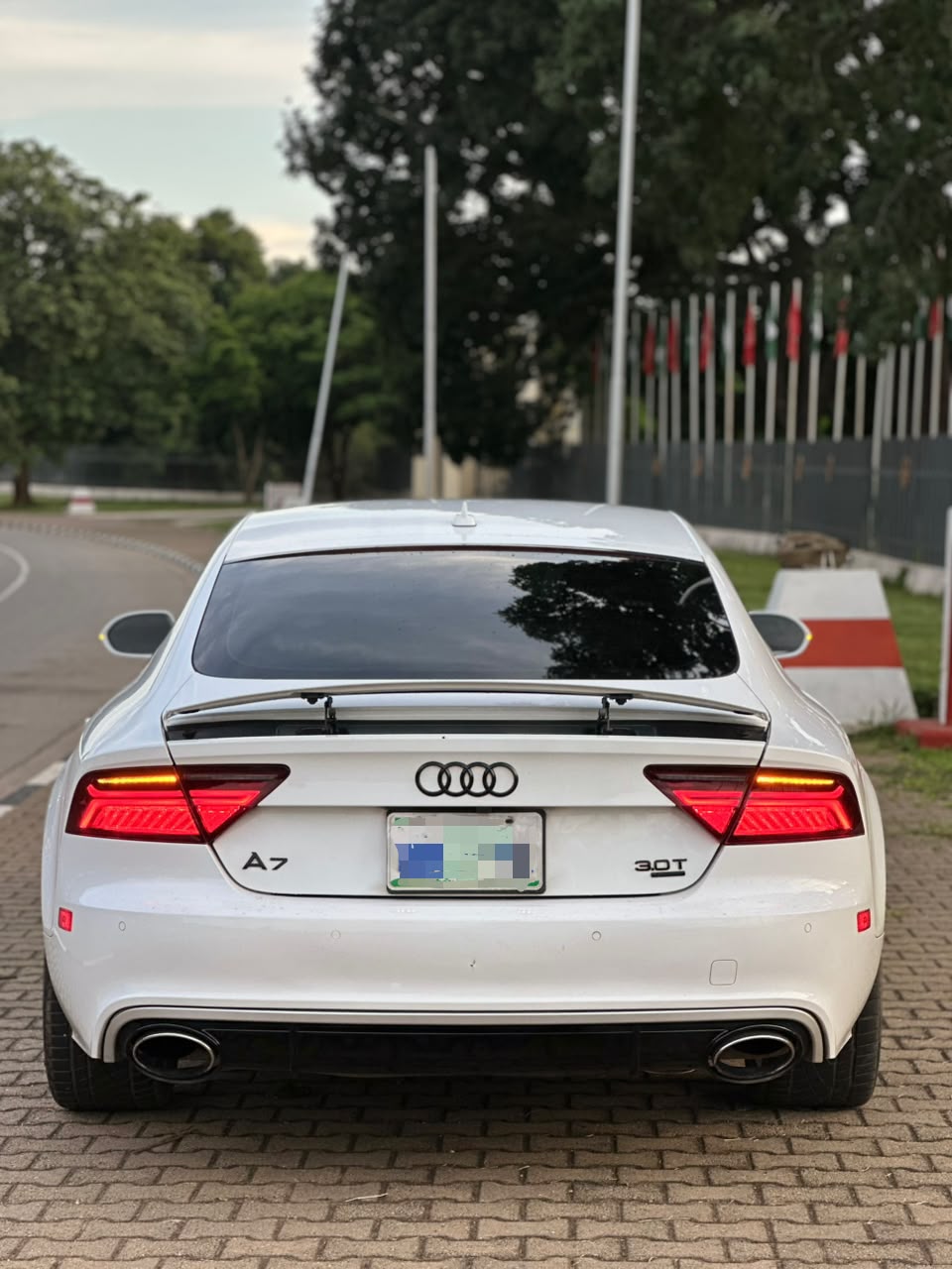 
								Foreign 2012 AUDI A7  RS7 KIT  Direct Belgium (MAY 2026 DUTY) FOR 25M abuja Fa full									