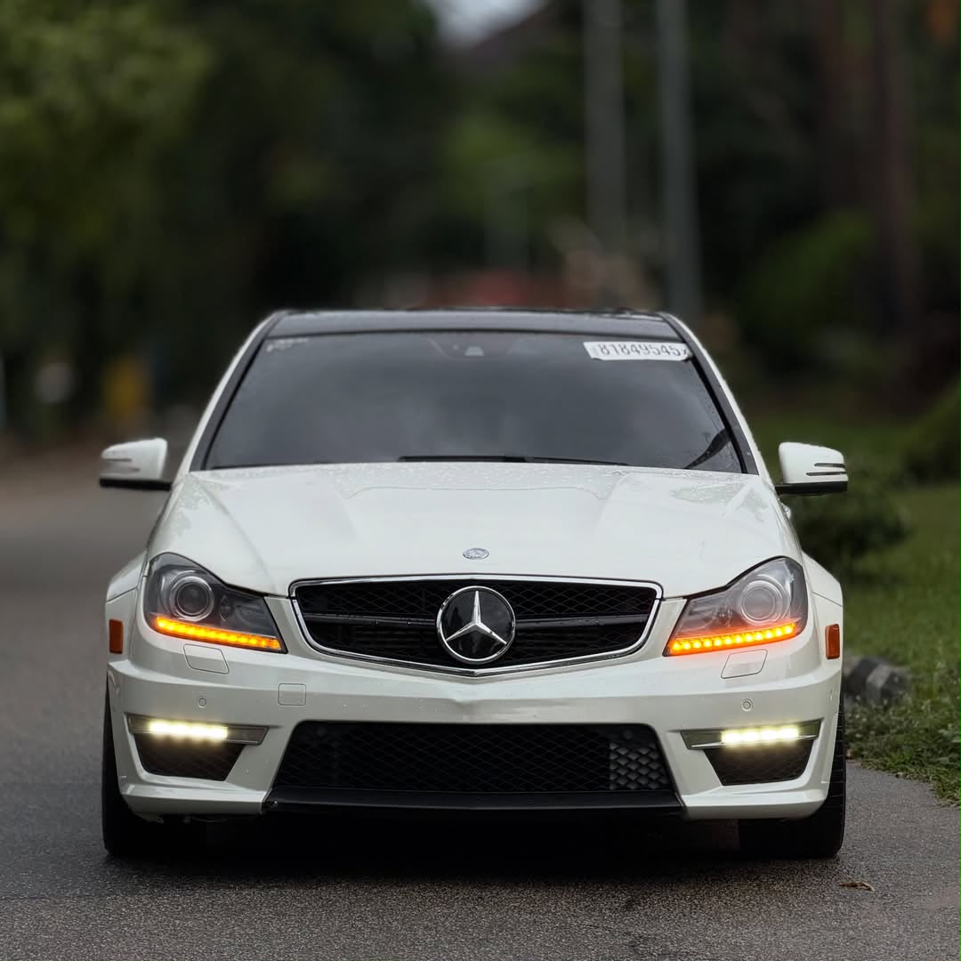
								63 AMG DEALS  SUPER CLEAN FOREIGN USED MERCEDES BENZ C63 2014   ORIGINAL DUTY 📃  PRICE: 48.7M 💰  ABUJA DEAL 📍  NATIONWIDE DELIVERY 🚚 full									