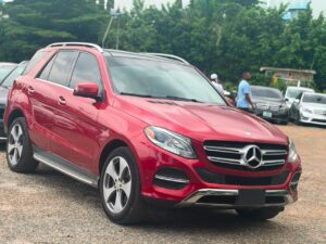 Distress  foreign used GLE350 fullest option 2016 for 27.8m Abuja