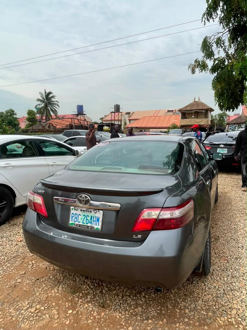 
								Distress clean 9ja used🔥 2008 TOYOTA CAMRY muzle with untempered SYSTEM   duty 💯 Engine and gearbox 💯but ac needs small attention  Price:5.7m Location Gwarinpa Abuja full									