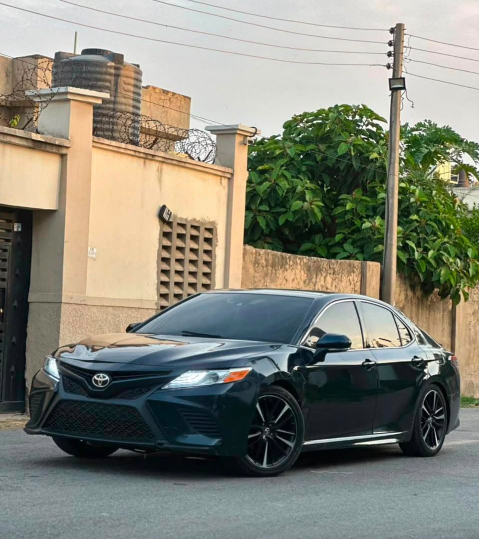 
								Foreign Used Toyota Camry 2019 XSE Untampered Engine AC Chilling Standard with 2026 duty   25M NET ABUJA DEAL full									