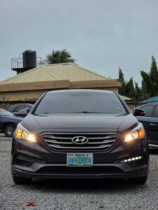 FEW MONTHS USED FIRSTBODY 2015 Hyundai Sonata Sport edition with original custom Duty untampered engine and gear Ac Factory fitted buy and drive absolutely nothing to fix  👉10.9m buyer settle 200k location Abacha Road nyanya Abuja deal Car is with me directly