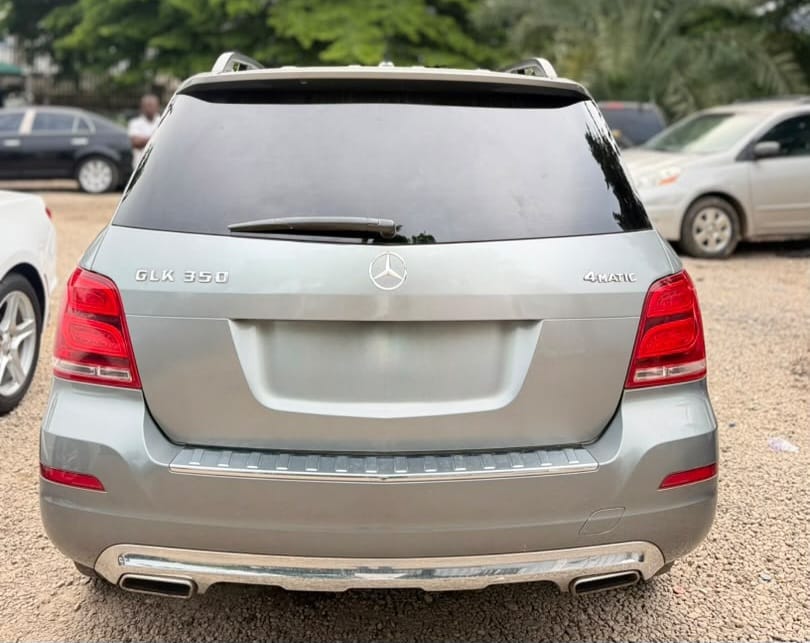 
								NEATLY USED 2014 MERCEDES-BENZ GLK350 NOTHING TO FIX WITH ORIGINAL CUSTOM DUTY FULLY PAID GOING FOR 12.5M ABUJA DEAL full									