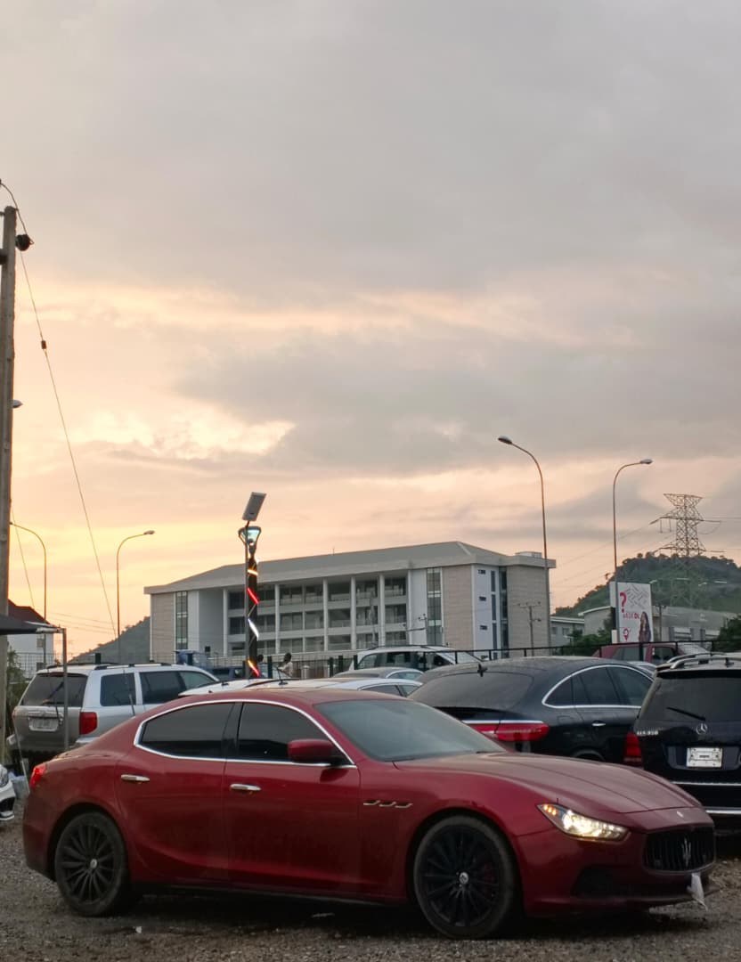 
								Foreign used Maserati Ghibli  2015 model Valid paper  Drive different  45million Ngn full									