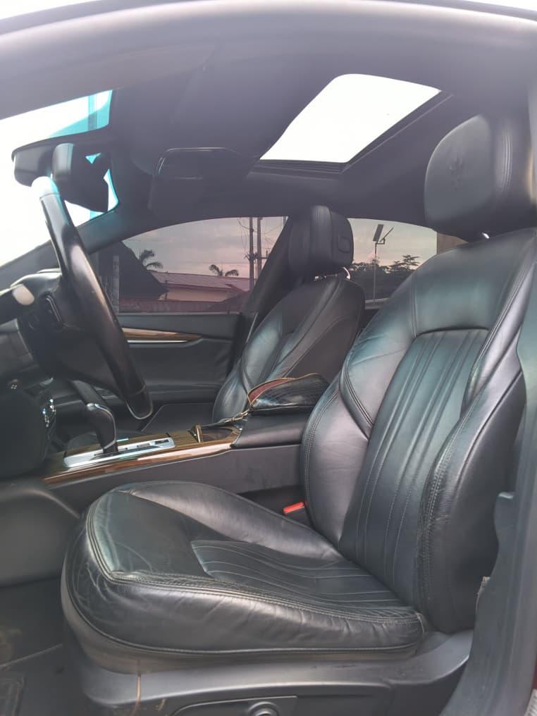 
								Foreign used Maserati Ghibli  2015 model Valid paper  Drive different  45million Ngn full									