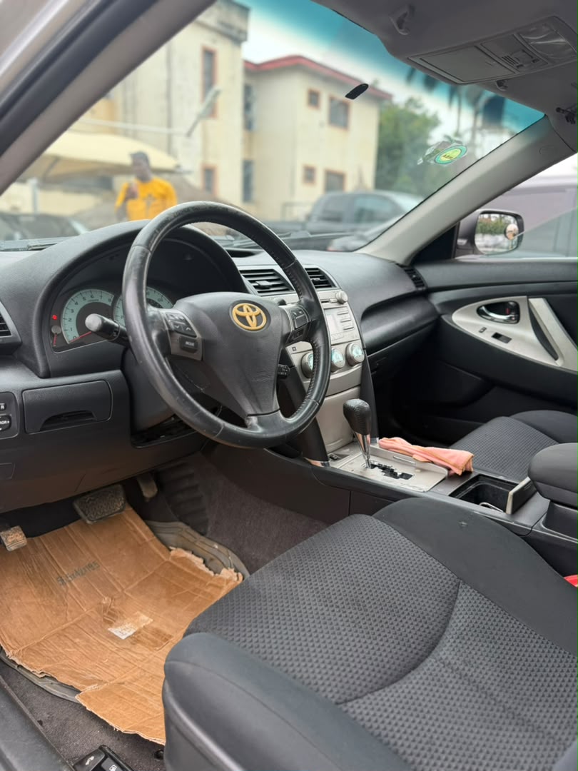 
								NEATLY USED 2008 TOYOTA CAMRY SPORT PRICE: 7M full									