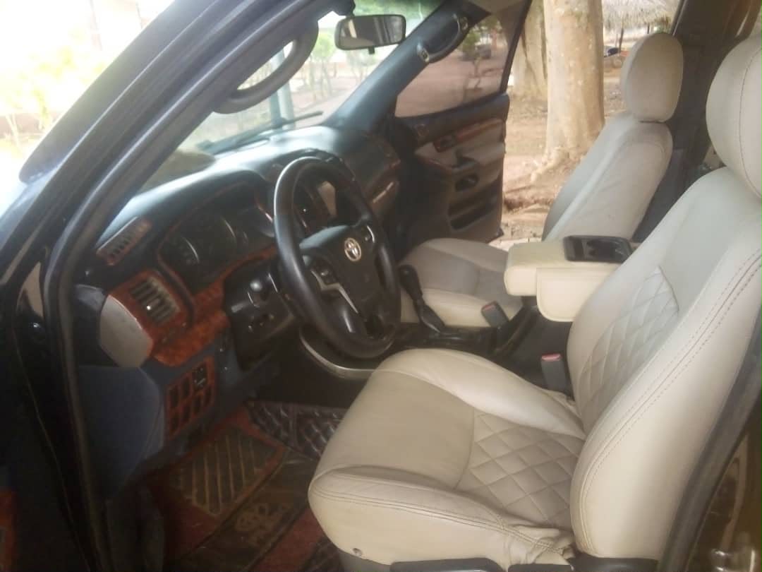 
								CLEAN USED 2008 TOYOTA PRADO UPGRADED TO 2020 🔥 4-PLUGS 📍 ENGINE//GEAR//AC☑️☑️#️⃣8.5M OWNER ABUJA full									