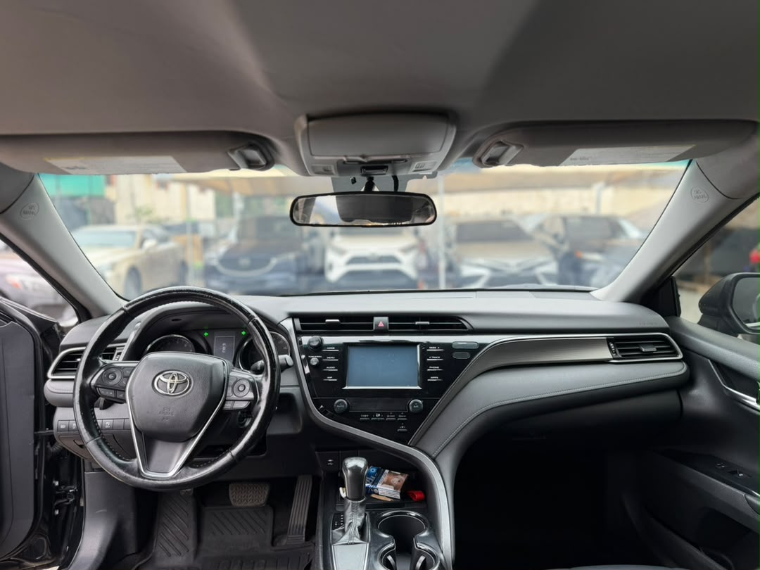 
								FOREIGN USED 2019 TOYOTA CAMRY SPORT AVAILABLE  PRICE: 19.5M full									