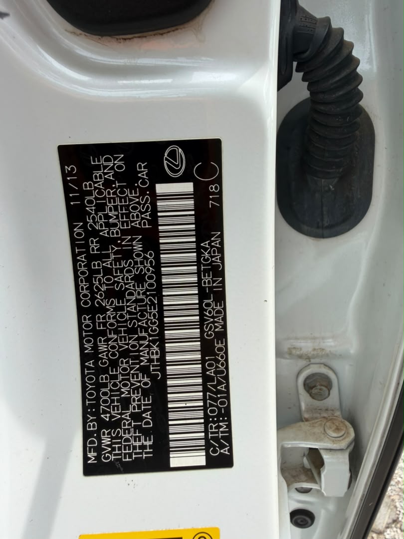 
								CLEAN FOREIGN USED 2014 LEXUS ES350 PRICE: 17.5M full									