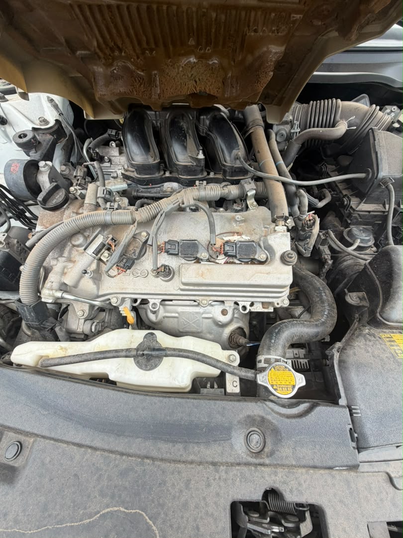 
								CLEAN FOREIGN USED 2014 LEXUS ES350 PRICE: 17.5M full									