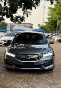 2015 super clean Honda Accord EXL facelift to 2017 with original custom duty going for 11.7M