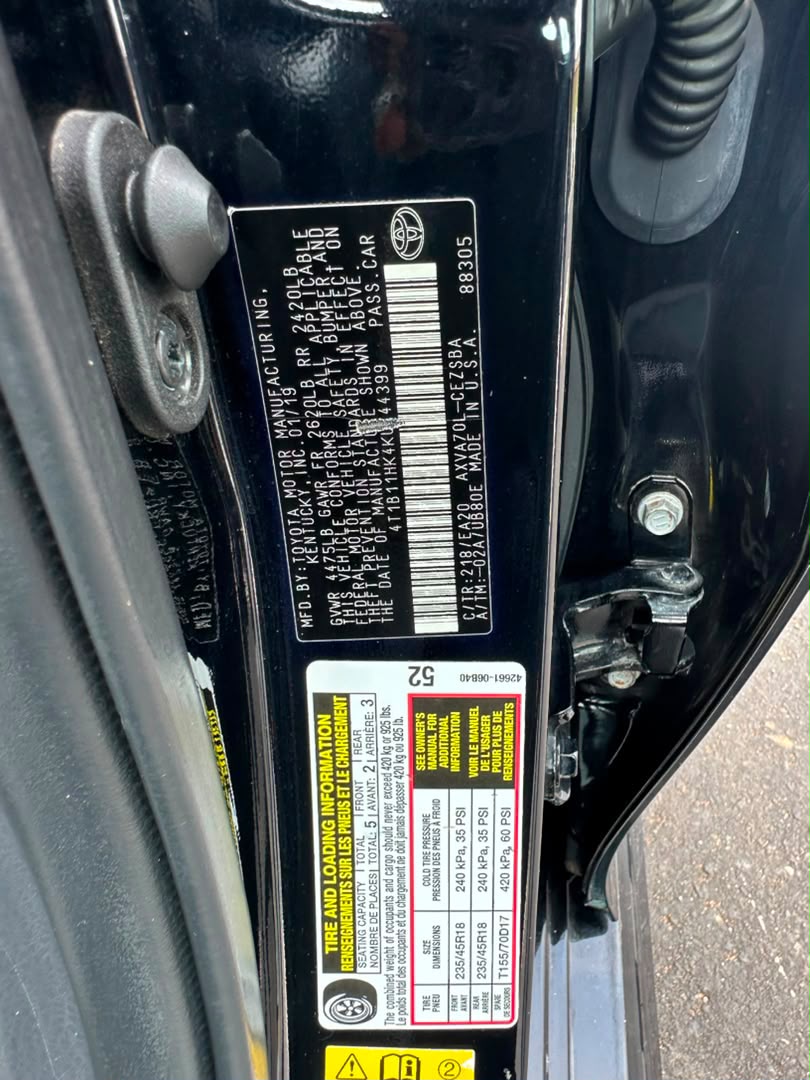 
								EXTREMELY CLEAN FOREIGN USED TOYOTA CAMRY SE 2019🇺🇸  ORIGINAL DUTY 📃  PRICE: 22M 💰  ABUJA DEAL 📍  NATIONWIDE DELIVERY full									