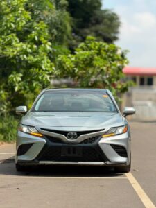 FOREIGN USED 2019 TOYOTA CAMRY XSE (V6 ENGINE)  KEYLESS, PANORAMIC ROOF, HEADS UP DISPLAY   ORIGINAL DUTY 📃  PRICE: 36M 💰  ABUJA DEAL📍  NATIONWIDE DELIVERY
