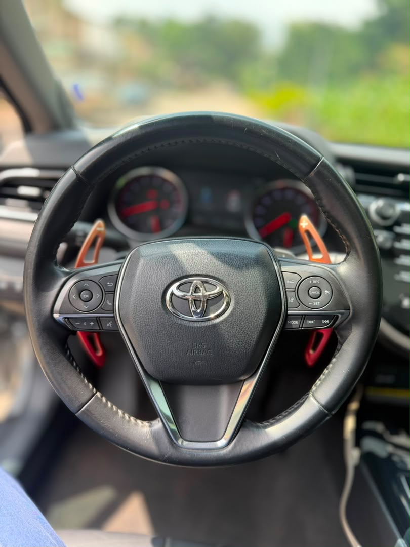 
								FOREIGN USED 2019 TOYOTA CAMRY XSE (V6 ENGINE)  KEYLESS, PANORAMIC ROOF, HEADS UP DISPLAY   ORIGINAL DUTY 📃  PRICE: 36M 💰  ABUJA DEAL📍  NATIONWIDE DELIVERY full									
