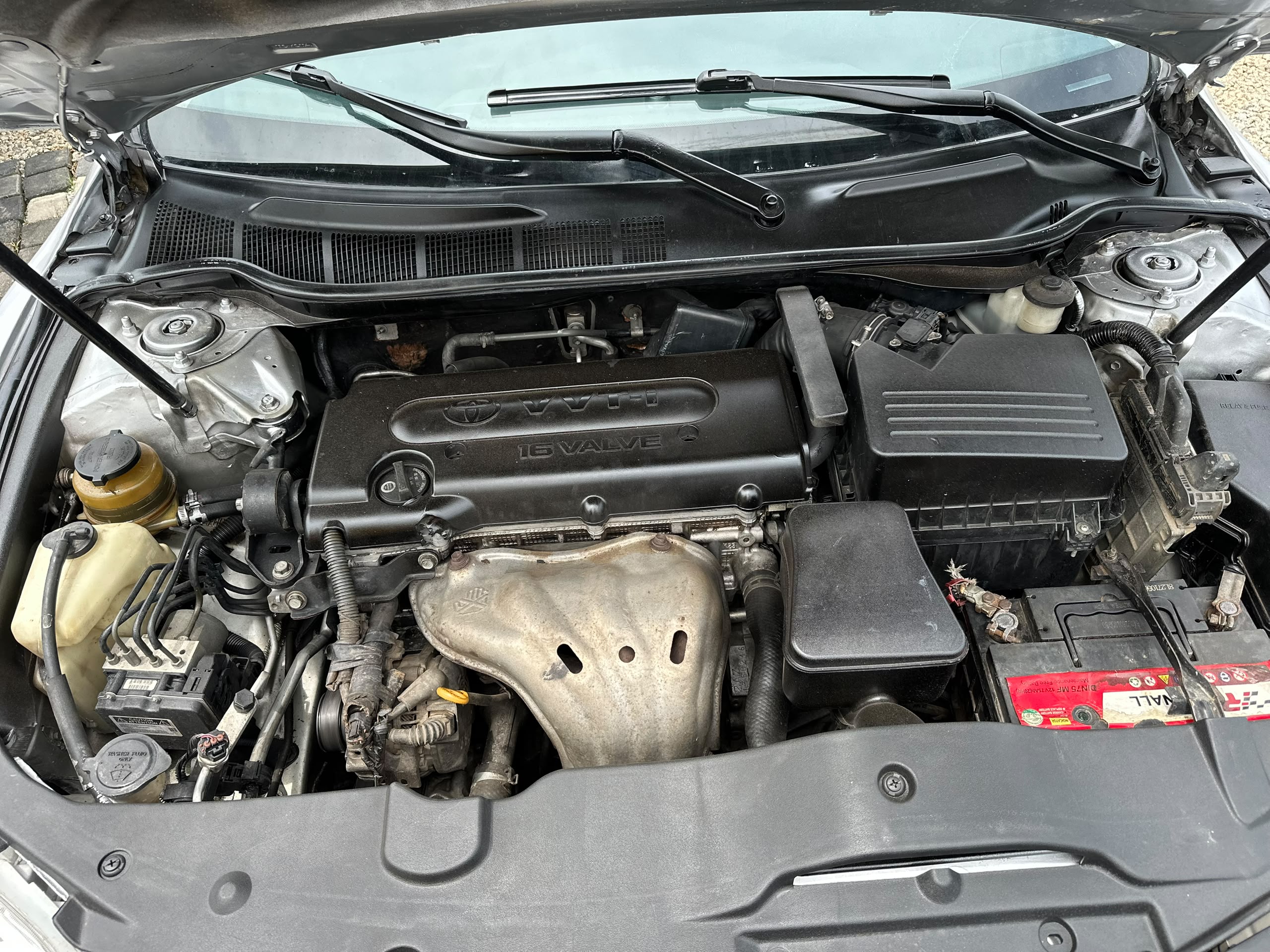
								Clean and sharp 2008 Toyota Camry SE sport edition with original documents untempered engine and gear ac chilling everything working clean interior and exterior.  💰 7.2 million naira only 📍 Abuja full									