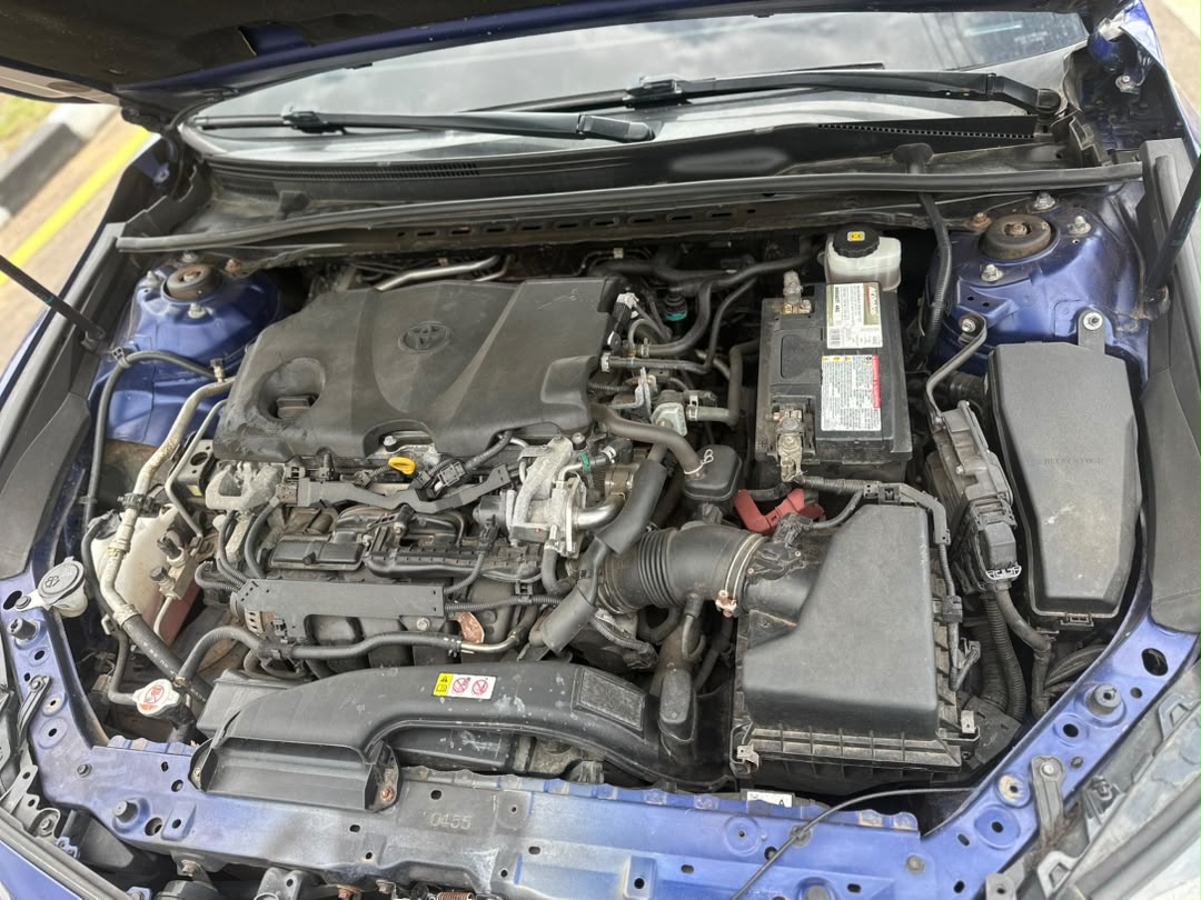 
								Giveaway Deal‼️‼️‼️ (101k Mileage) Foreign Used V4 2018 Camry LE car is in pristine condition (Pure Accident Free) with 2026 may entry duty going for just 23.5m Net with me Lugbe Abuja📍 ZERO CHAIN DEAL full									