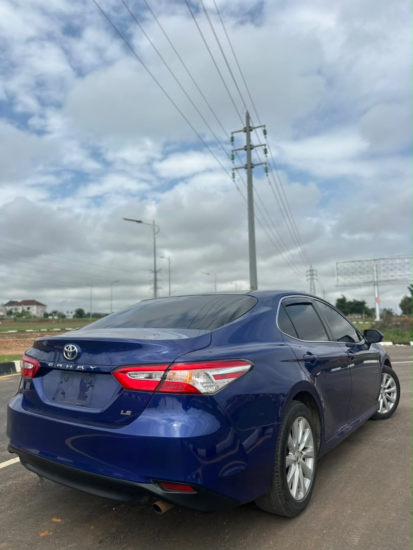
								Giveaway Deal‼️‼️‼️ (101k Mileage) Foreign Used V4 2018 Camry LE car is in pristine condition (Pure Accident Free) with 2026 may entry duty going for just 23.5m Net with me Lugbe Abuja📍 ZERO CHAIN DEAL full									