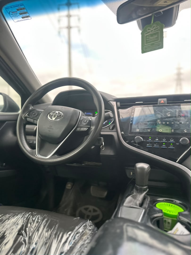 
								Giveaway Deal‼️‼️‼️ (101k Mileage) Foreign Used V4 2018 Camry LE car is in pristine condition (Pure Accident Free) with 2026 may entry duty going for just 23.5m Net with me Lugbe Abuja📍 ZERO CHAIN DEAL full									