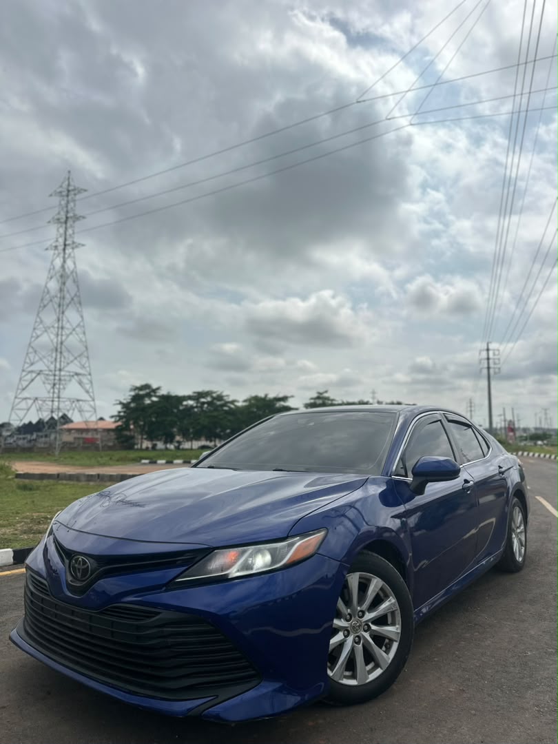 
								Giveaway Deal‼️‼️‼️ (101k Mileage) Foreign Used V4 2018 Camry LE car is in pristine condition (Pure Accident Free) with 2026 may entry duty going for just 23.5m Net with me Lugbe Abuja📍 ZERO CHAIN DEAL full									