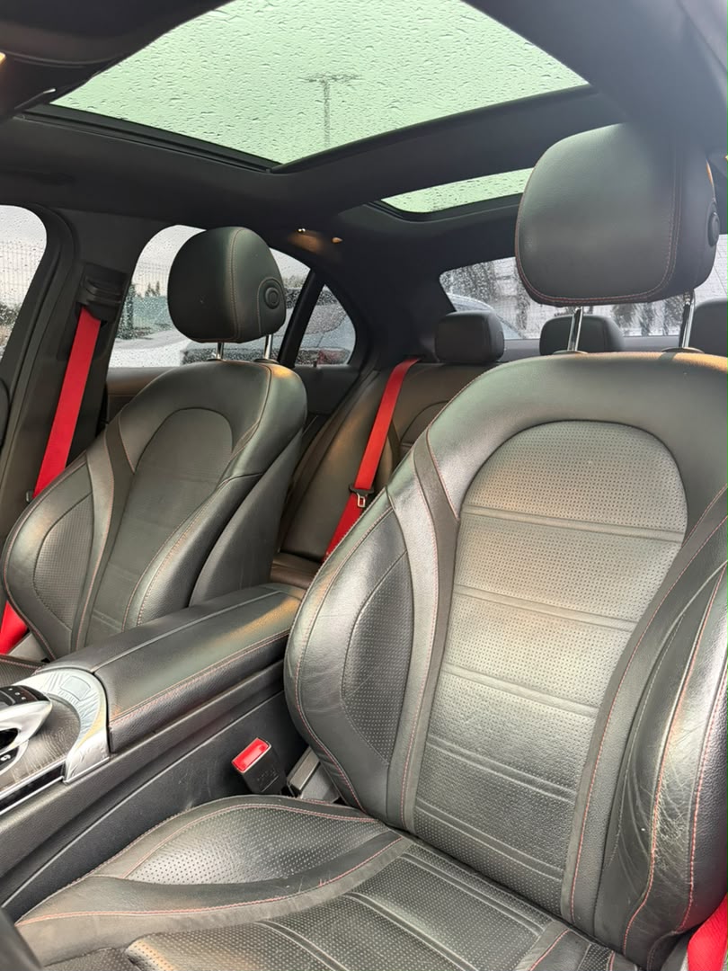 
								QUICK SALE!! FOREIGN USED 2016 MERCEDES C450 WITH ORIGINAL DUTY PRICE: 27M NET full									