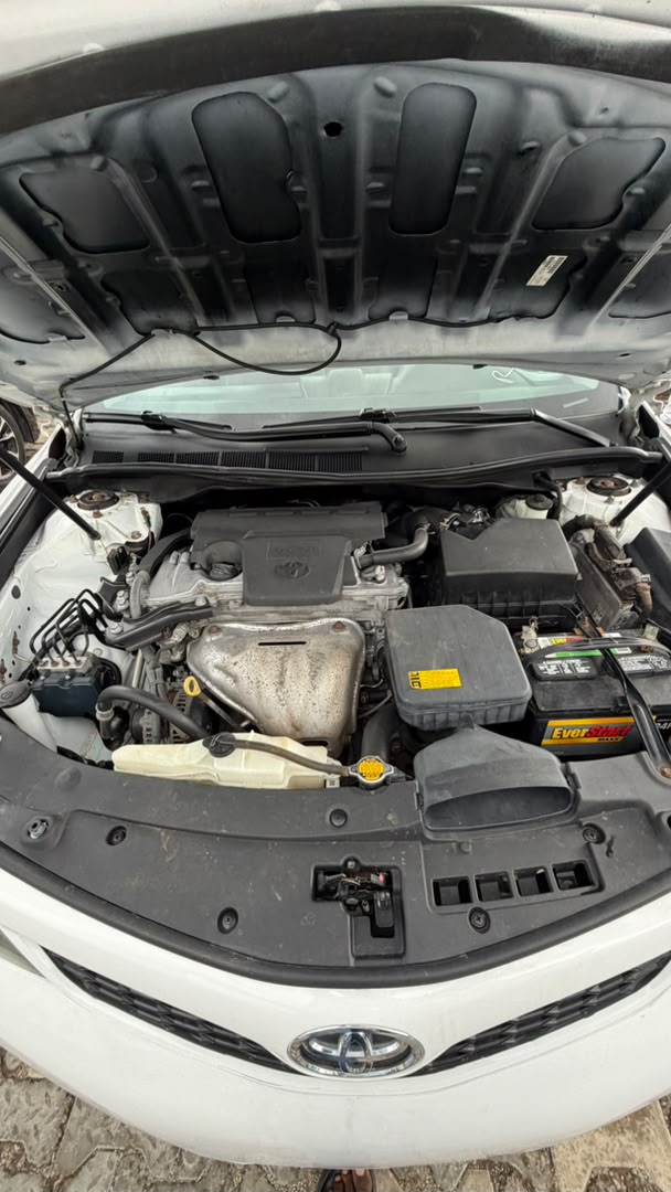 
								CLEAN FOREIGN USED 2014 CAMRY SPORT  PRICE: 13.5M full									