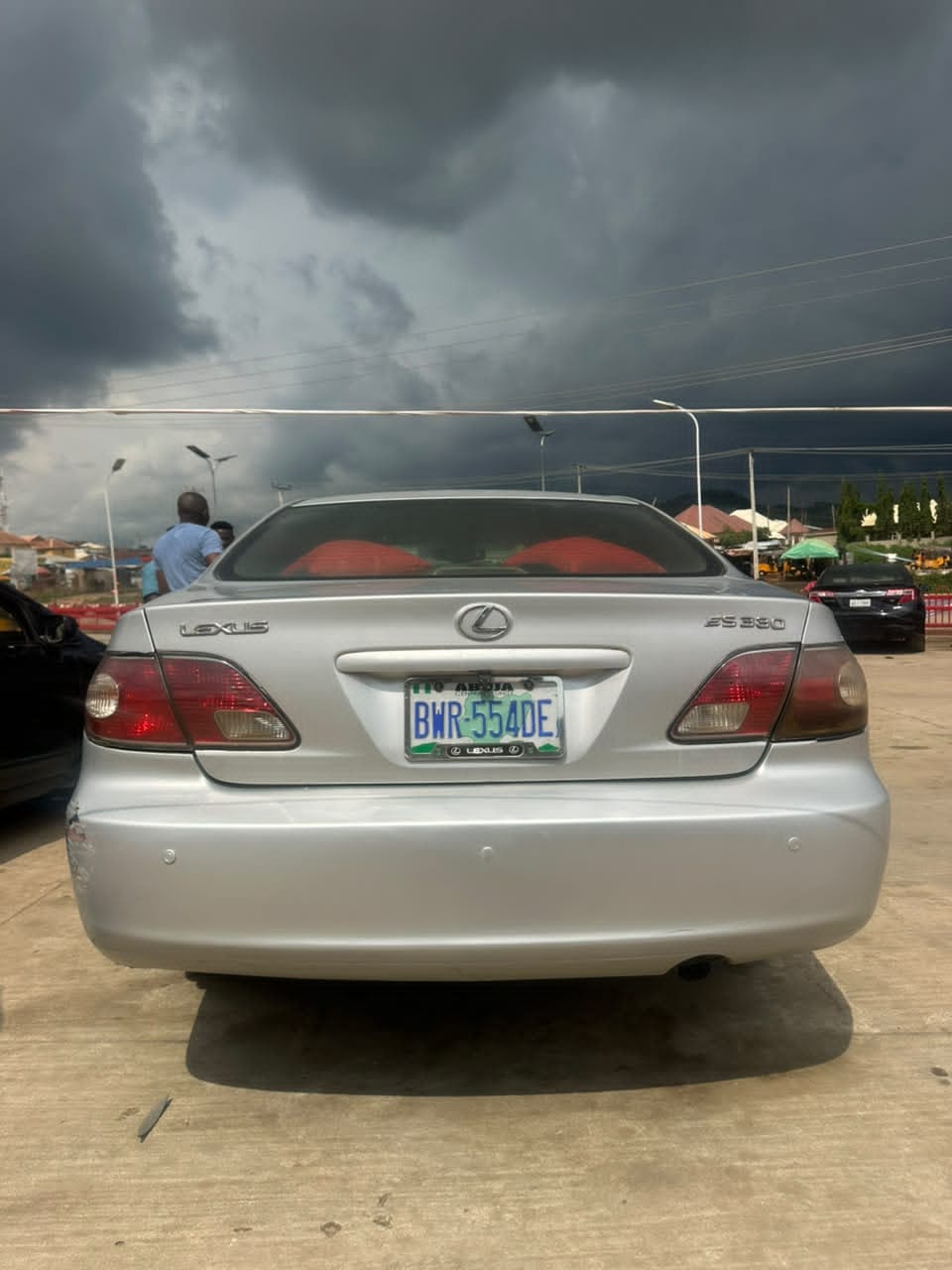 
								clean used Firstbody 2003 Es300 Lexus with untampered engine & gear & ac for N4.5m, pls add sambo full									
