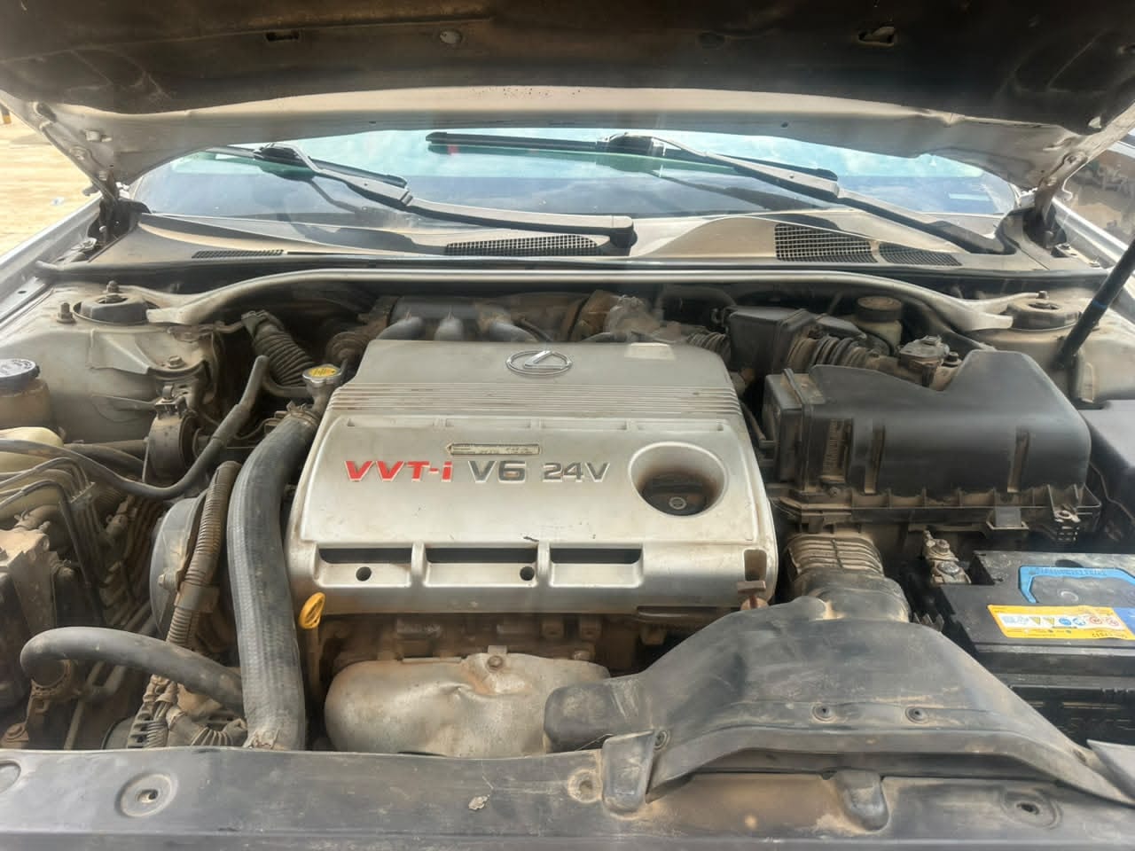 
								clean used Firstbody 2003 Es300 Lexus with untampered engine & gear & ac for N4.5m, pls add sambo full									