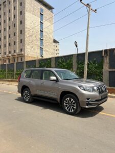 Brand new 2024 Land Cruiser Prado 4plugs with allocation papers 📍Pkrice 100m net  Buyer drops Abuja deal