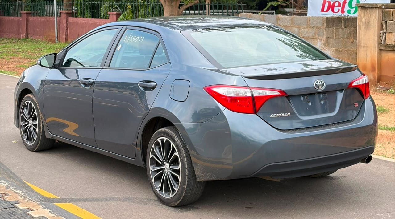 
								FOREIGN USED 2015 TOYOTA COROLLA NOTHING TO FIX WITH ORIGINAL CUSTOM DUTY GOING FOR 15M ABUJA DEAL full									