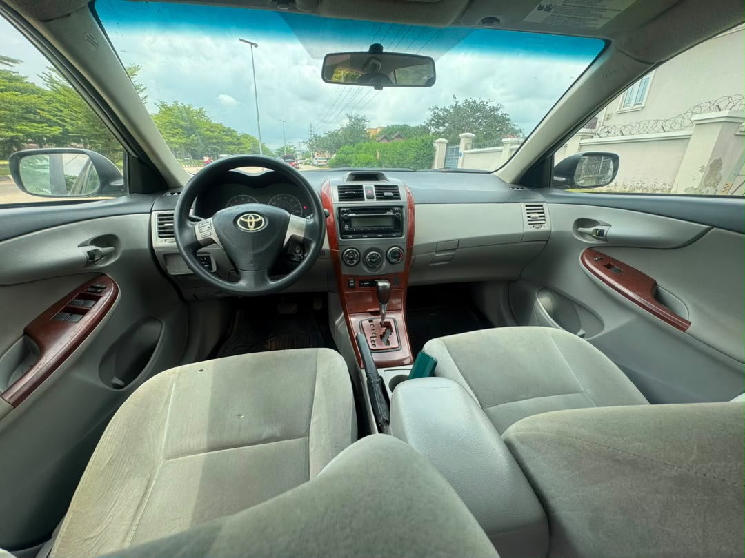 
								Mad Distress sales ❌🔥super clean Corolla 2012 with everything working perfectly with original custom duty going for 6.850 Onl full									