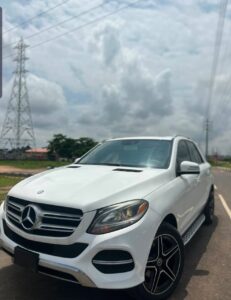 Giveaway Deal‼️‼️‼️ (58K Mileage) 2026 Entry Foreign Used 2017 Mbenz Gle350 Car is in pristine condition Full Option (Keyless Powerbooth & Sunroof) all going for just 30.5m with our sambo with me (Moveable) Lugbe Abuja📍 ZERO CHAIN DEAL