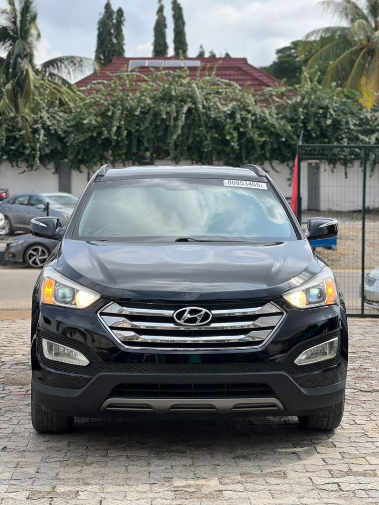 2015 Hyundai Santa Fe – Direct Belgium Buy and drive 📍 Location: Abuja 💰 Price: ₦15,000,000